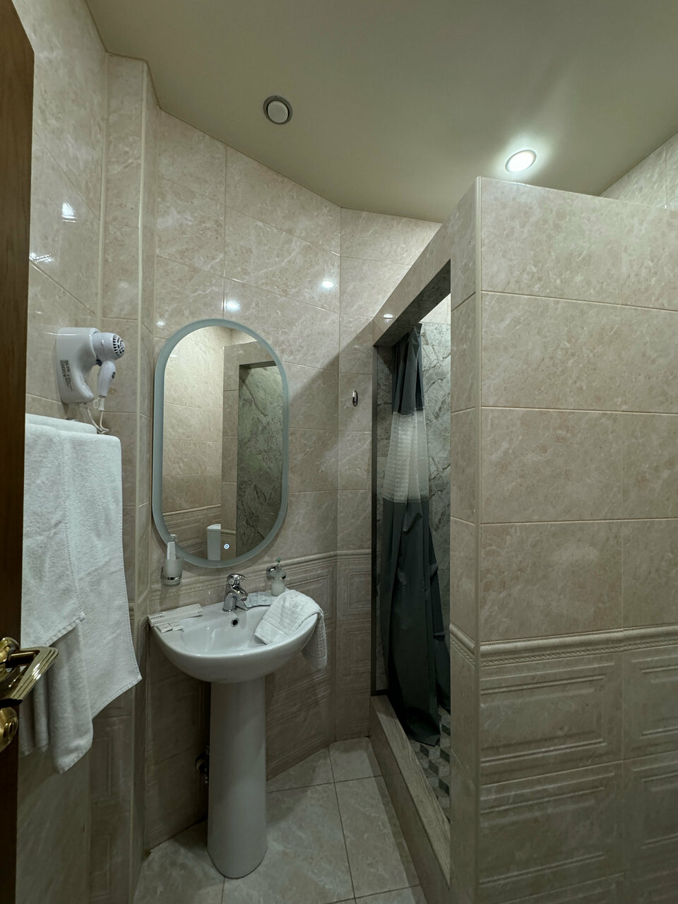 Гостиница Астория Волгоград-173