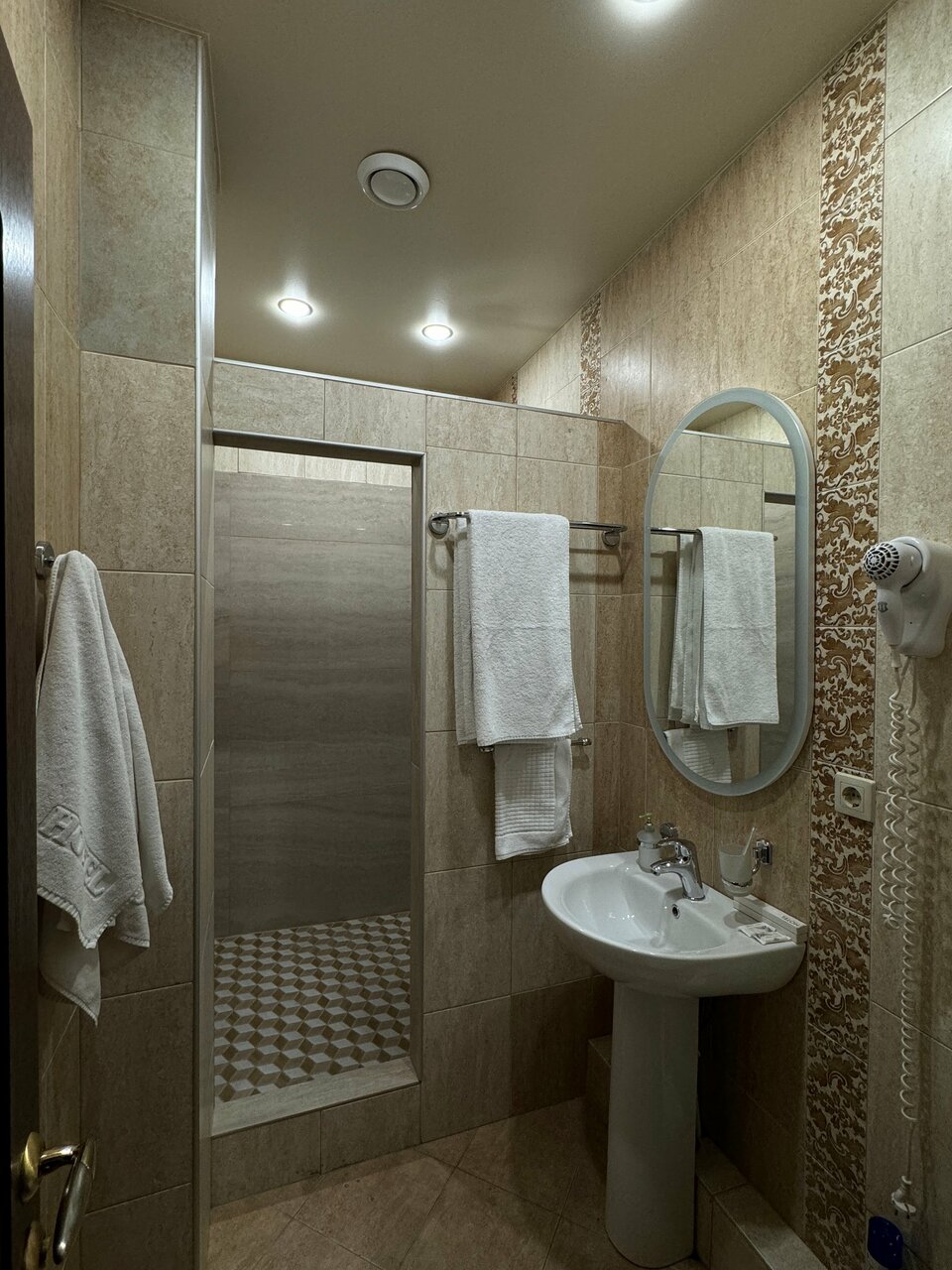 Гостиница Астория Волгоград-83