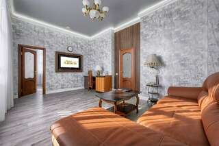 Гостиница Астория Волгоград Четырехместный номер-13