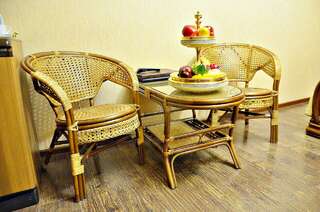 Гостиница Астория Волгоград Стандартный номер с кроватью размера «king-size»-5