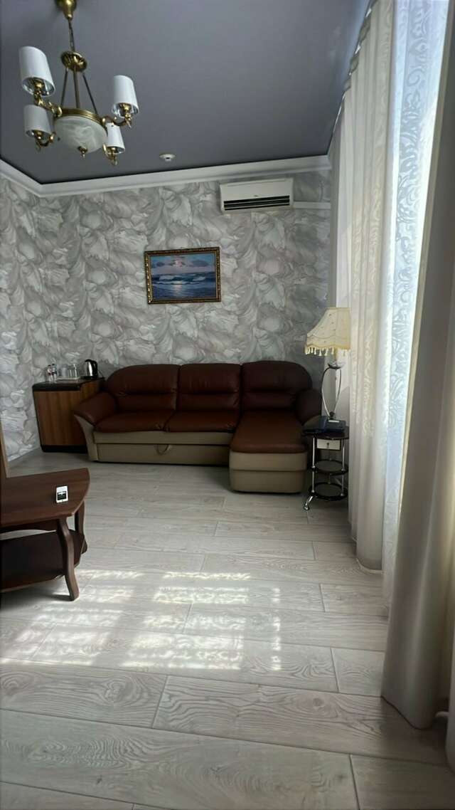 Гостиница Астория Волгоград-237